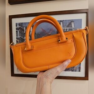 Louis Vuitton Orange Epi Crescent Top-Handle Tote / Shoulder Or Crossbody Bag